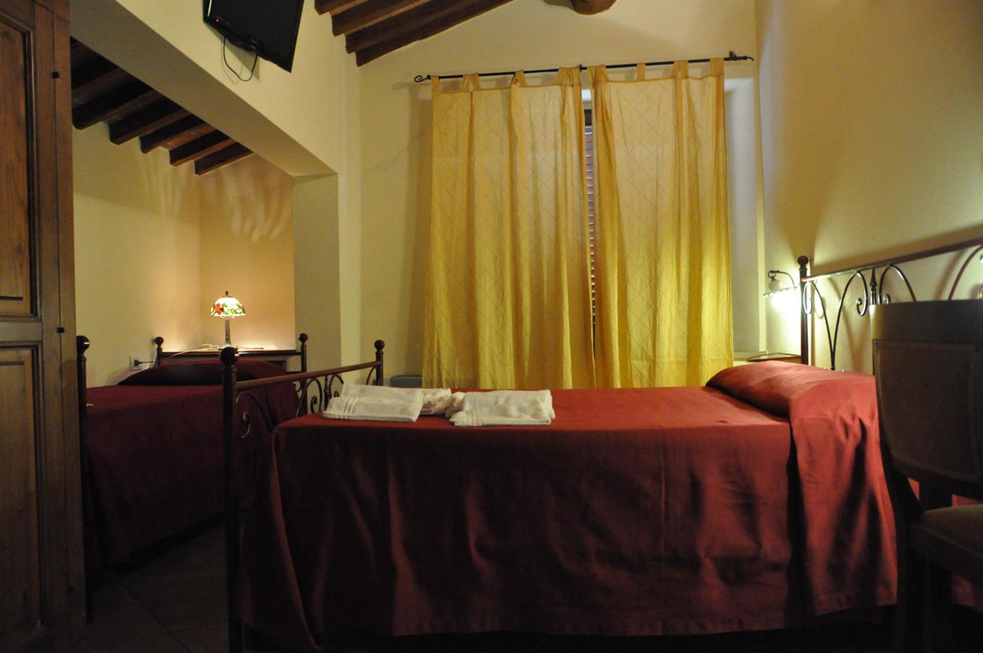 Bed&Breakfast Suvereto Rom bilde